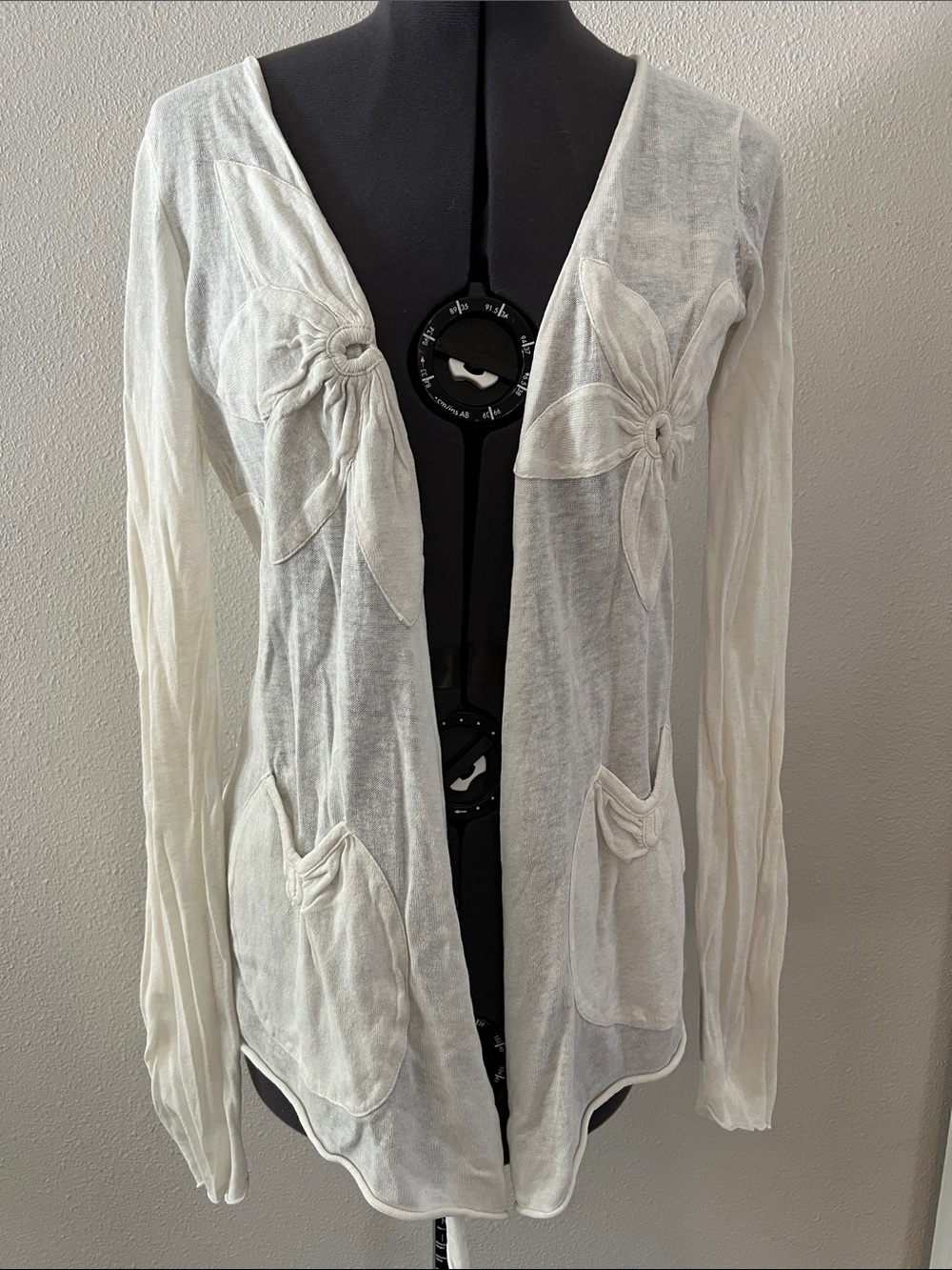 Anthropologie/Sparrow white Floral Appliqué Lightweight Cardigan